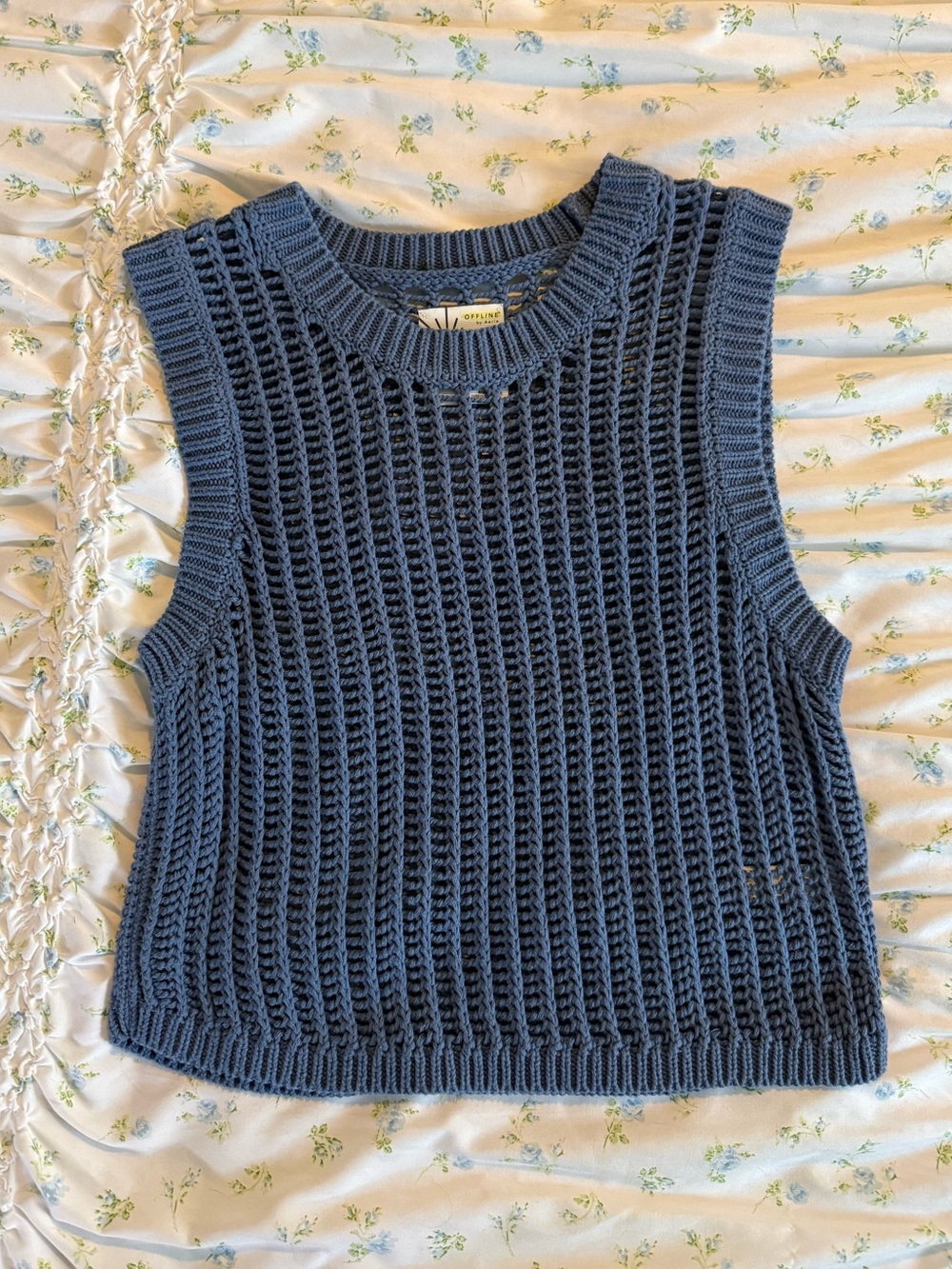 NWOT Aerie Offline Blue Crochet Open-Knit Sleeveless Sweater Vest Crew Neck AEO